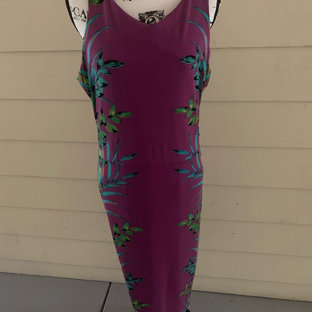 Ladies dress